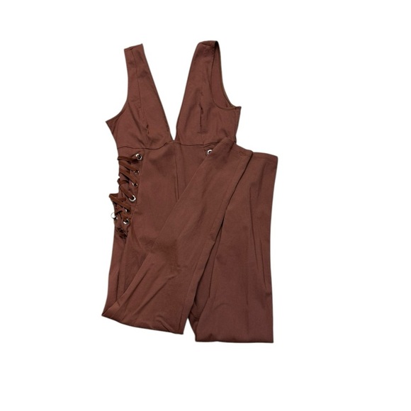 IRIS.   Brown and Black Jumpsuit with High Waist Design - Picture 6 of 8